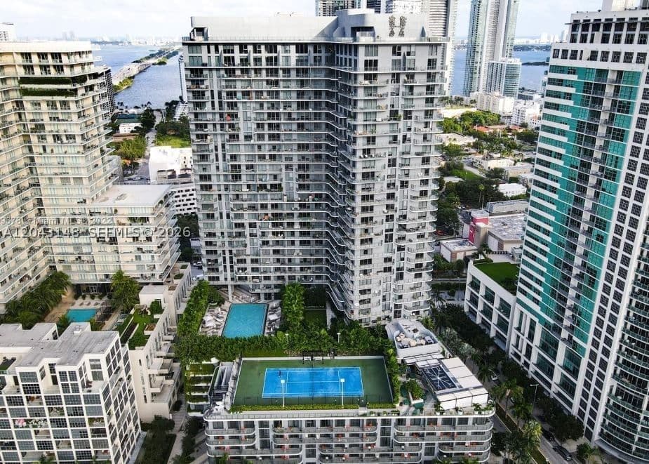 1+1 Condo — 121 34th St #1603, Miami, FL 33137