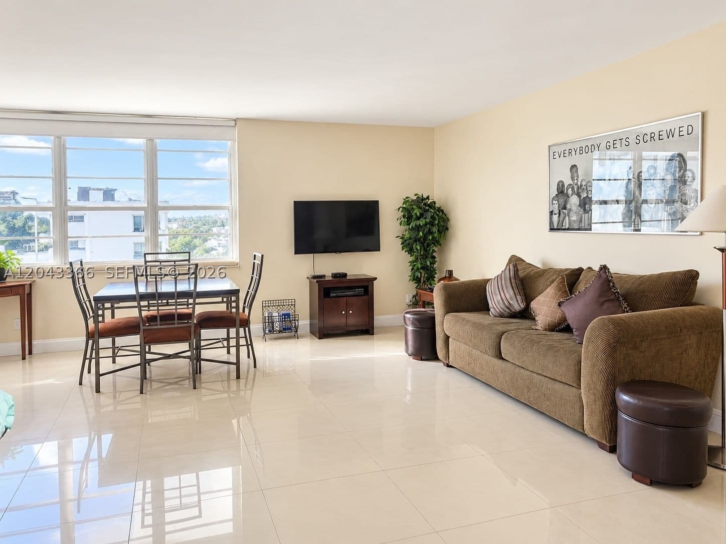 Condo — 100 Lincoln Rd #316, Miami Beach, FL 33139