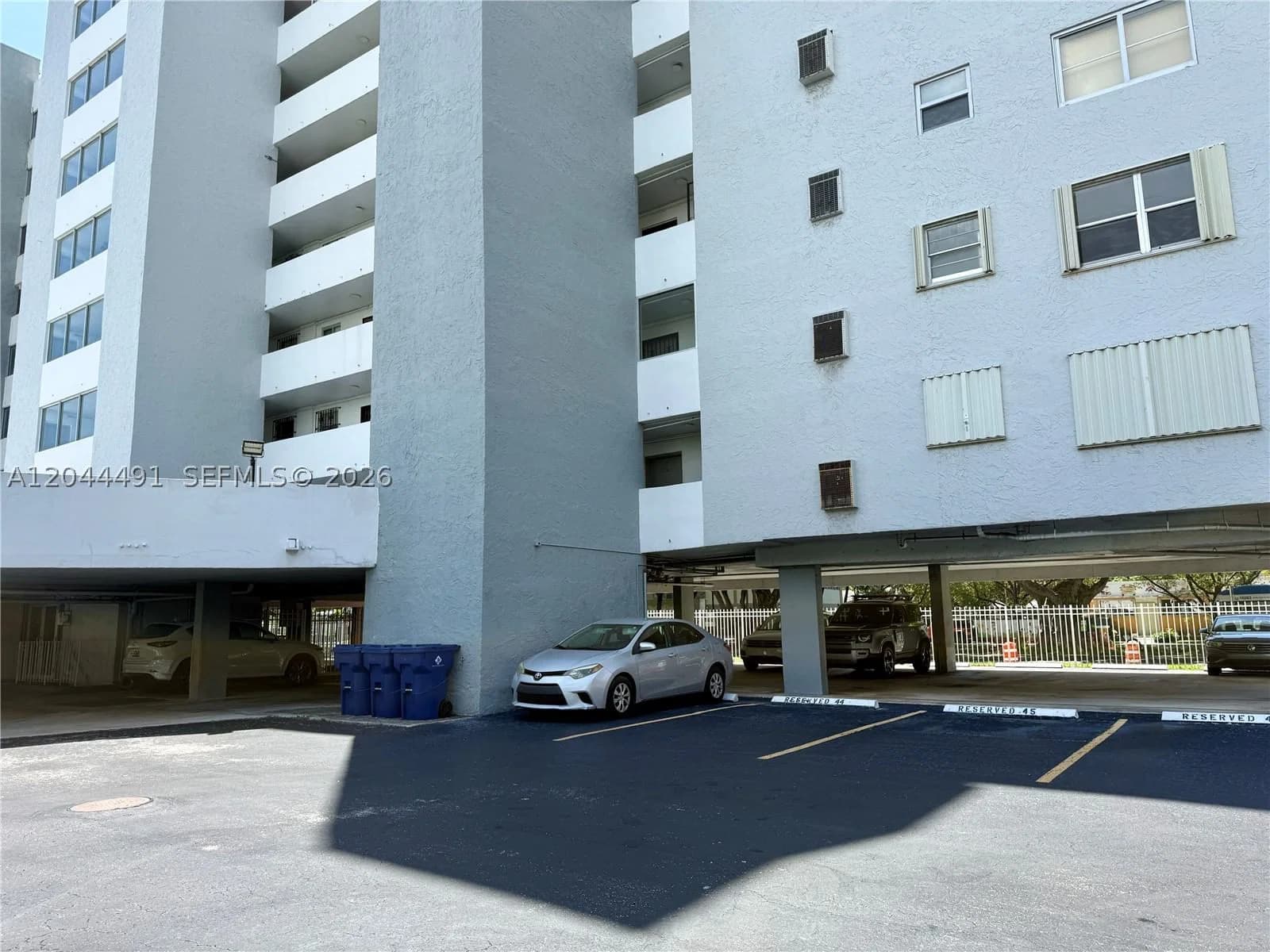 1-bedroom Condo — 2950 3rd Ave #3C, Miami, FL 33129