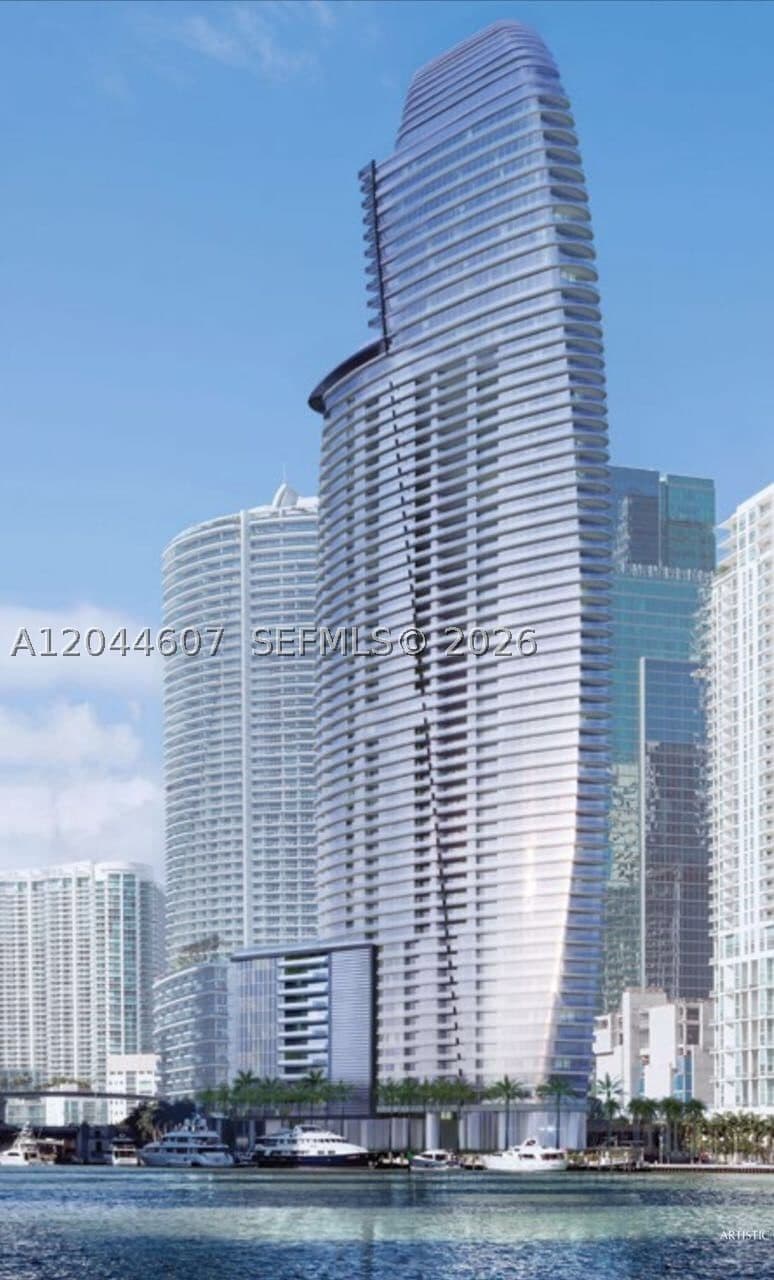 2+1 Condo — 300 Biscayne Blvd Way #1909, Miami, FL 33131