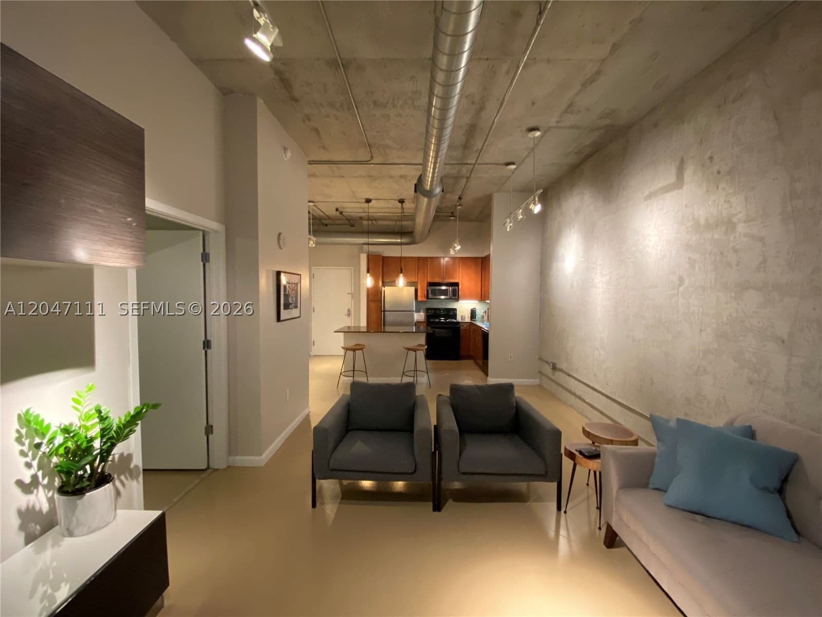 1+1 Condo — 2001 Biscayne Blvd #3203, Miami, FL 33137