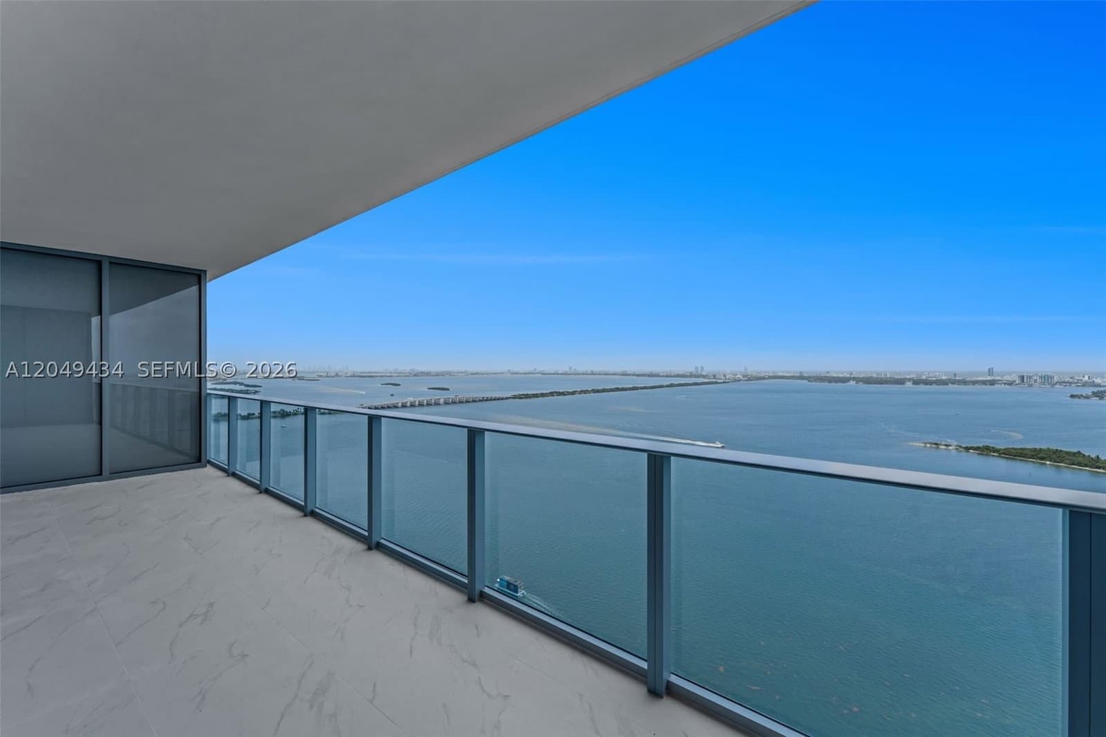 3+1 Condo — 700 24 Street #3806, Miami, FL 33137