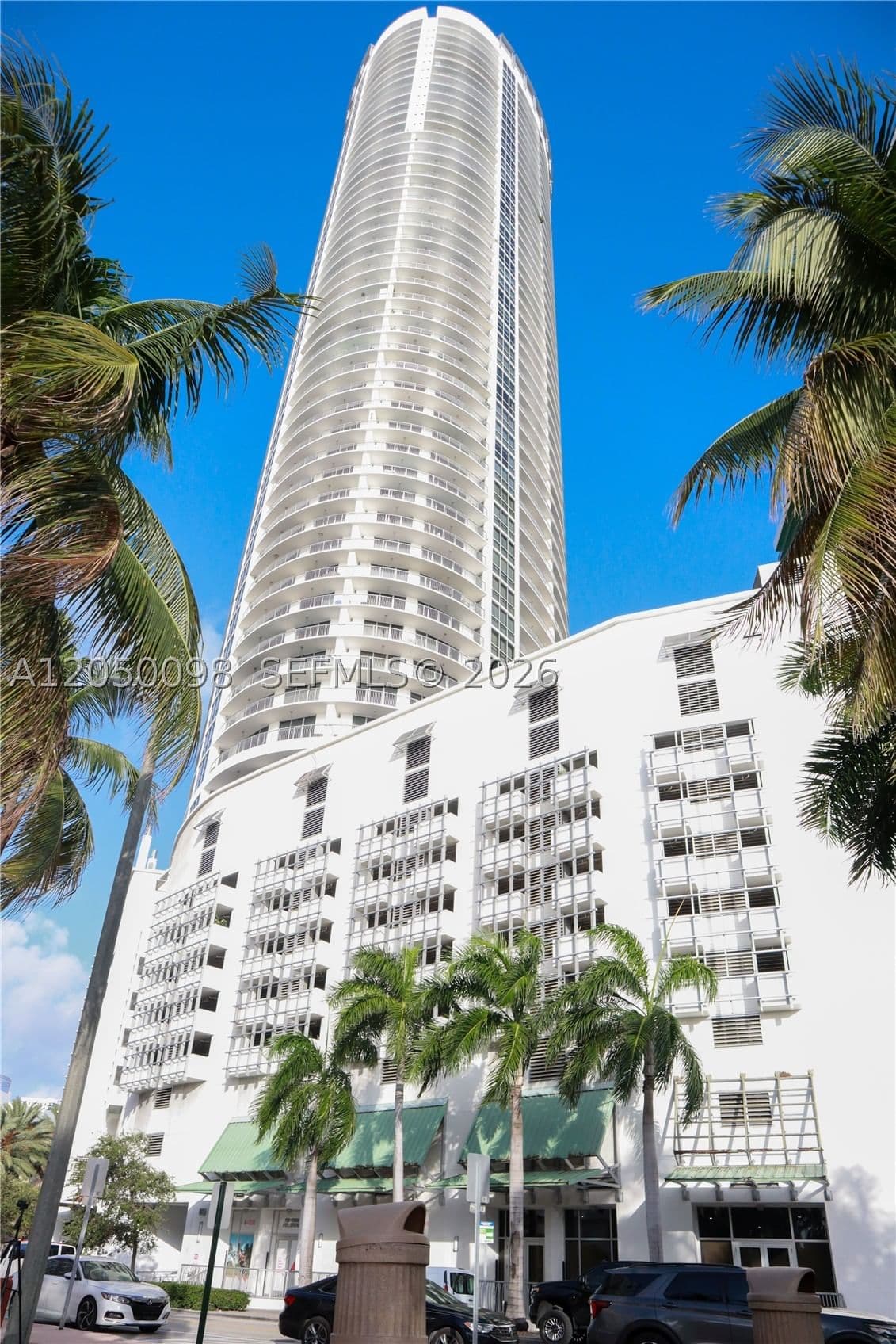 1+1 Condo — 1750 Bayshore Dr #3411, Miami, FL 33132