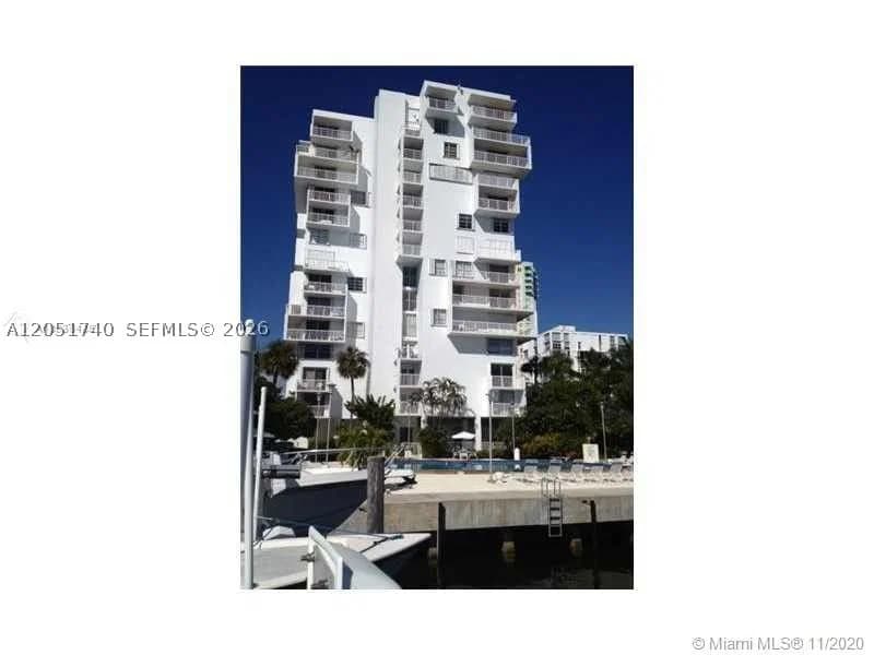 1-bedroom Condo — 150 25th Rd #2K, Miami, FL 33129