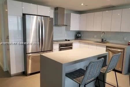 2+1 Condo — 1600 1st Ave #2216, Miami, FL 33132