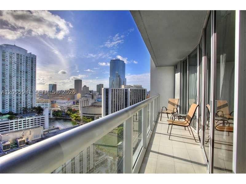 1-bedroom Condo — 485 Brickell Ave #2306, Miami, FL 33131
