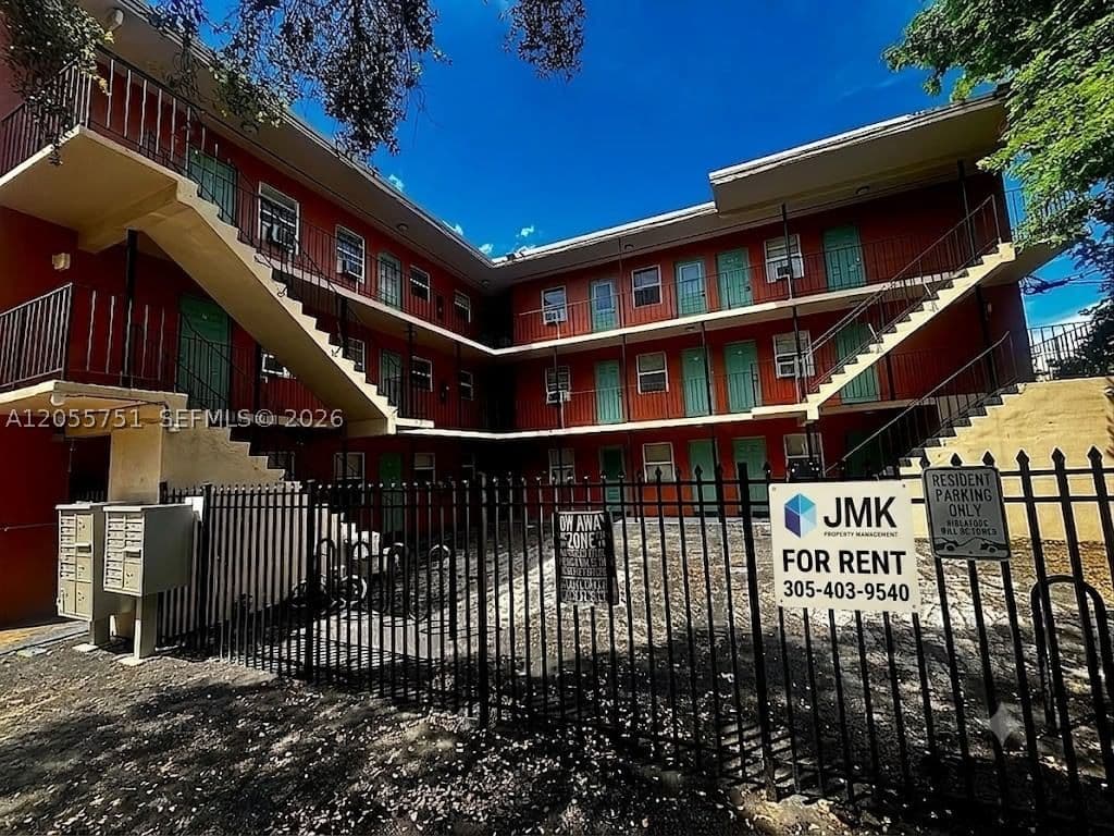 1+1 Daire — 3669 Thomas Ave #16, Miami, FL 33133