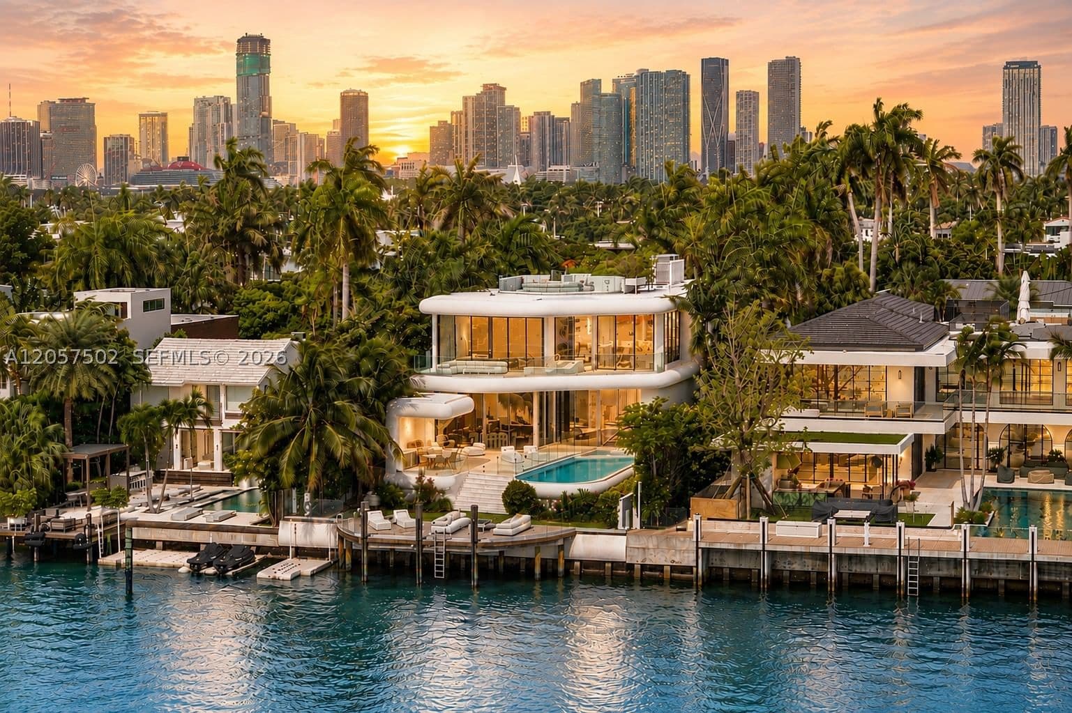 6+1 Müstakil ev — 503 Dilido Dr, Miami Beach, FL 33139