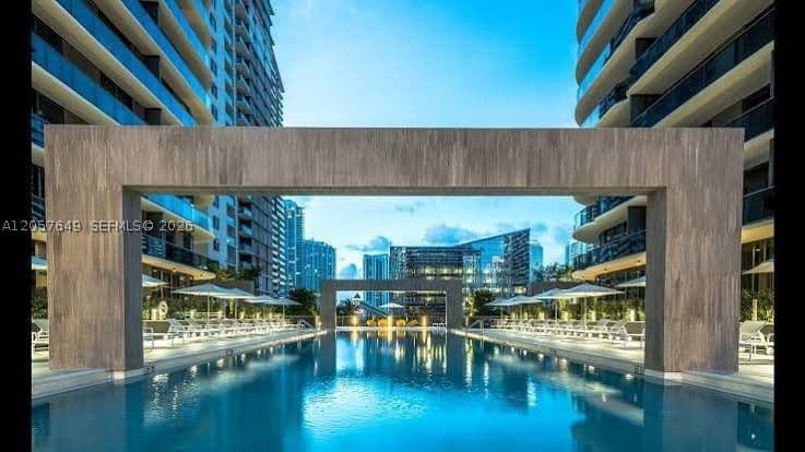 1+1 Condo — 55 9th St #4209, Miami, FL 33130