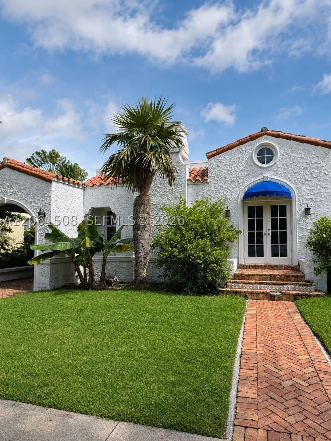 2+1 Müstakil ev — 231 Viscaya Ave, Coral Gables, FL 33134
