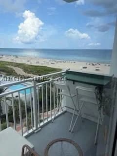 Condo — 345 Ocean Dr #718, Miami Beach, FL 33139