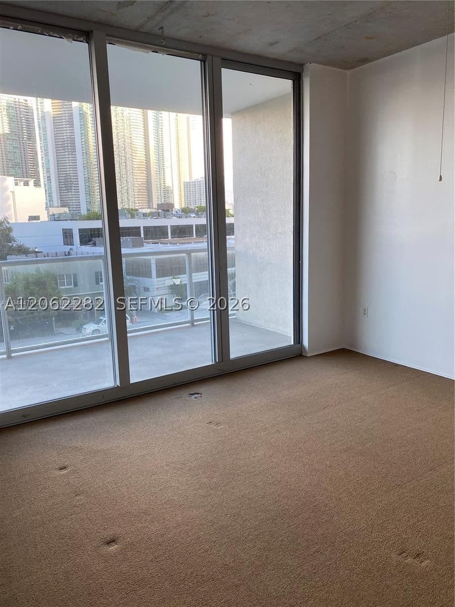 1-bedroom Condo — 3470 Coast Ave #H0404, Miami, FL 33137