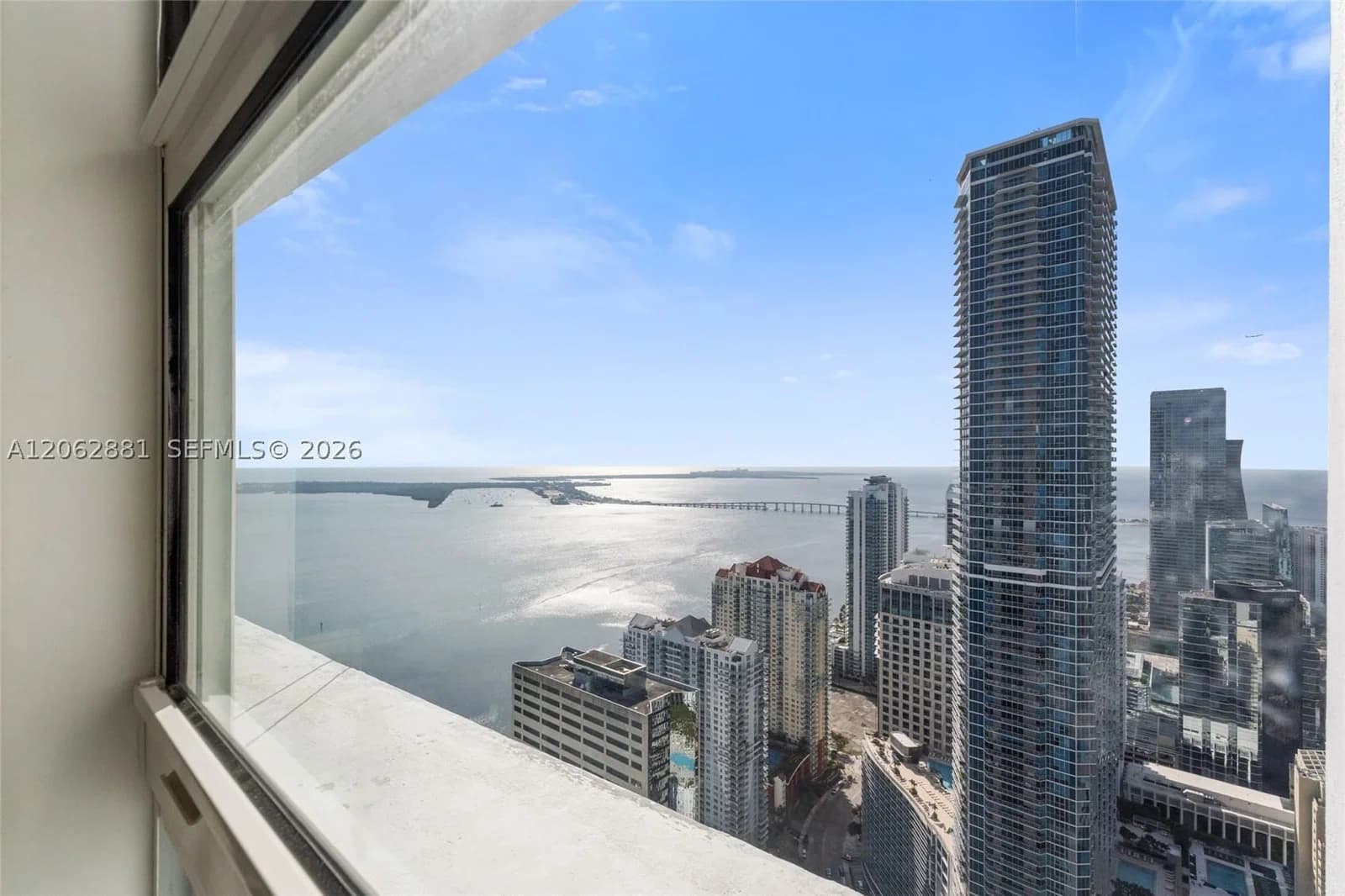 3+1 Condo — 950 Brickell Bay Dr #5507, Miami, FL 33131