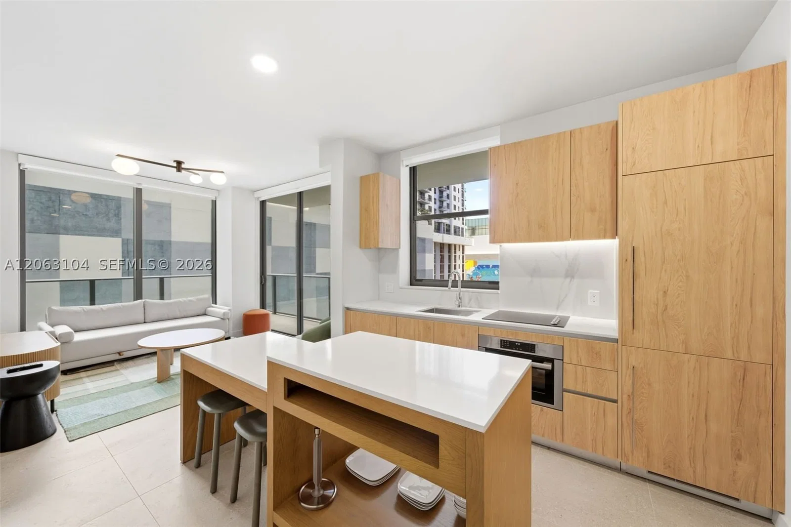 2-bedroom Condo — 11 6 Street #709, Miami, FL 33132