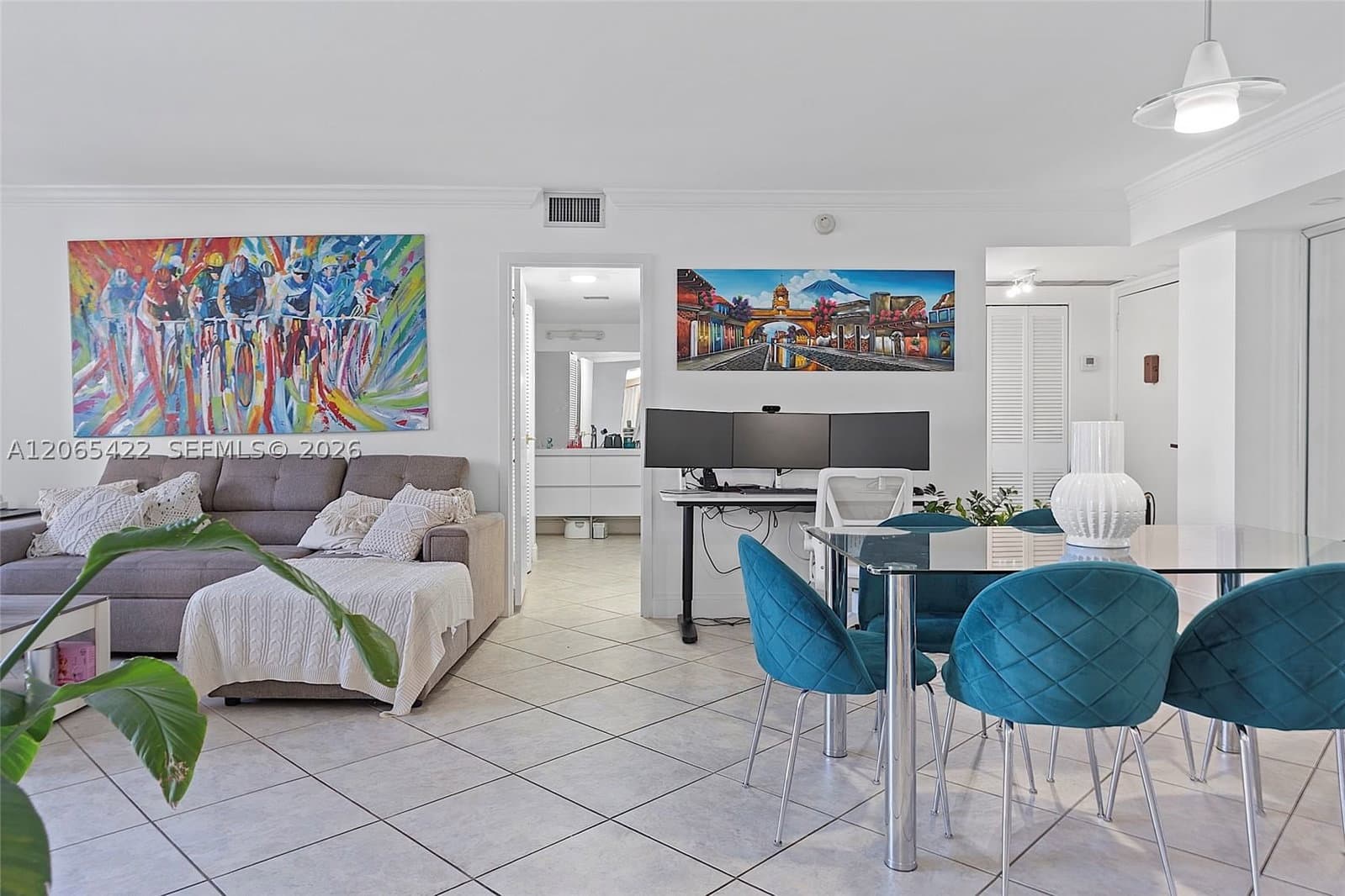 2-bedroom Condo — 2333 Brickell Ave #315, Miami, FL 33129
