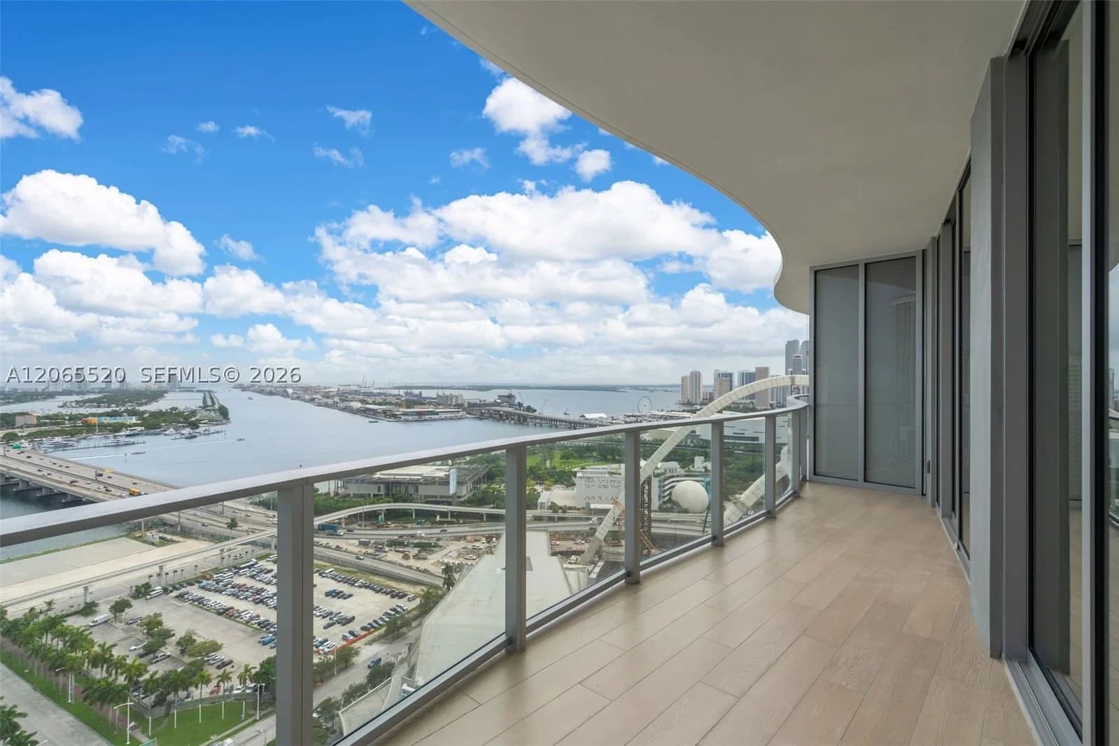 2-bedroom Condo — 1400 Biscayne Blvd #2905, Miami, FL 33132