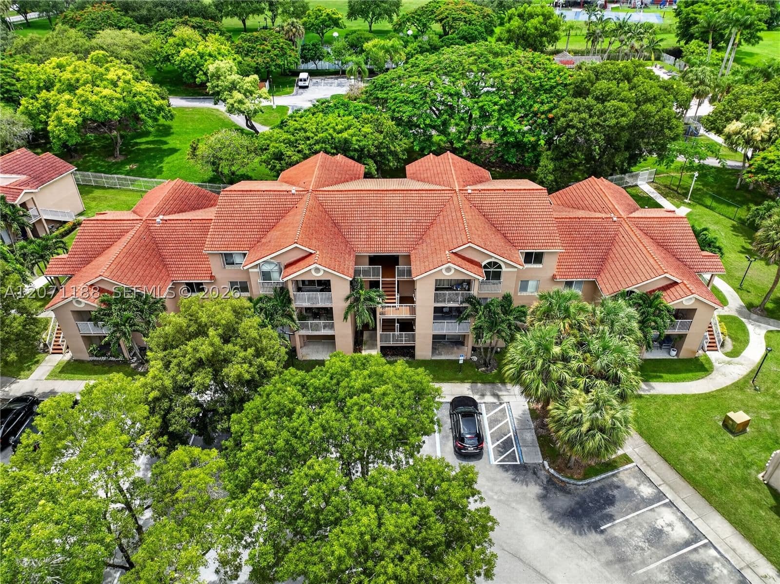 2+1 Condo — 15780 106th Ter #104, Miami, FL 33196