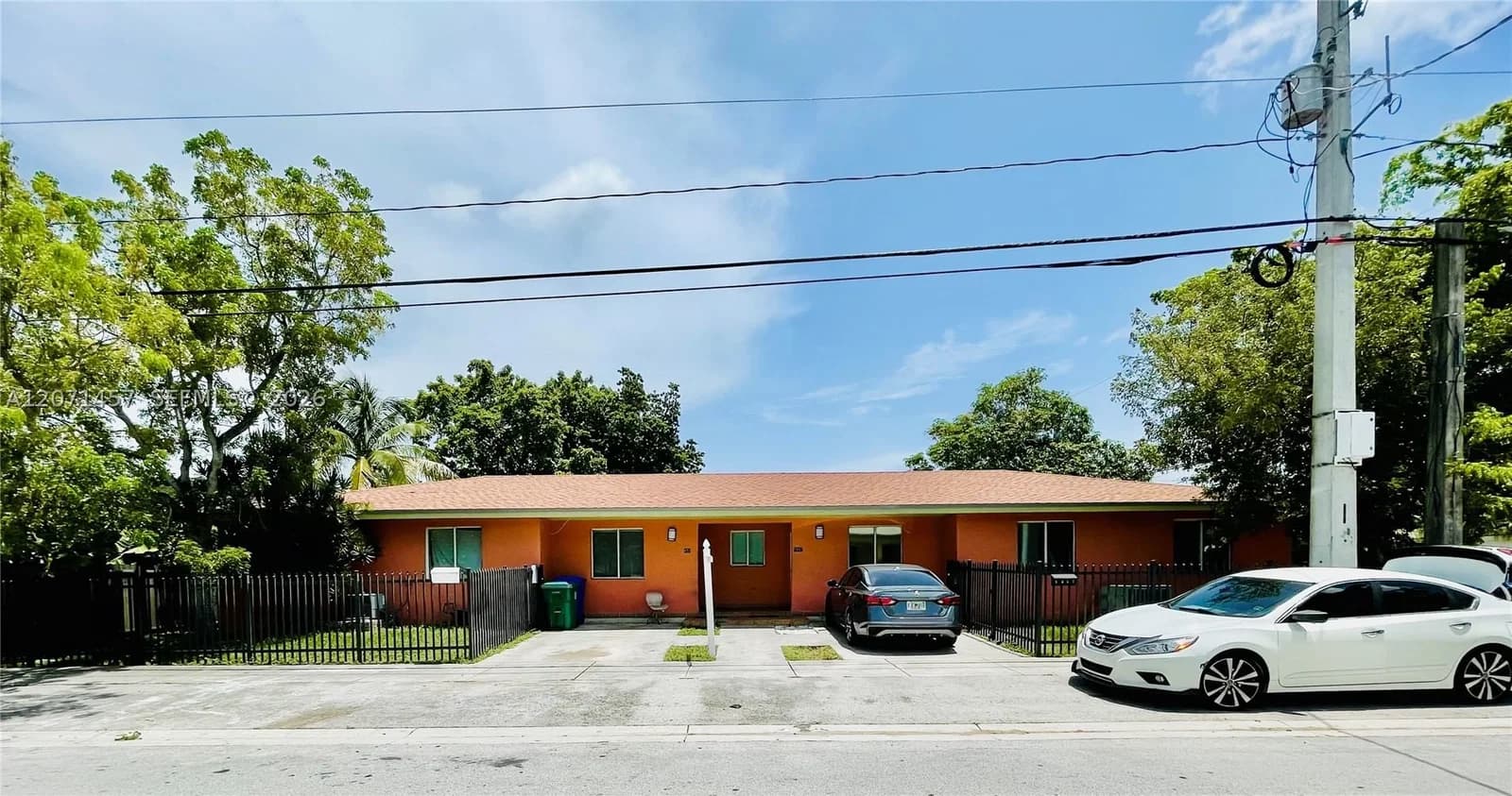 Dubleks — 5859 13th Ave, Miami, FL 33142