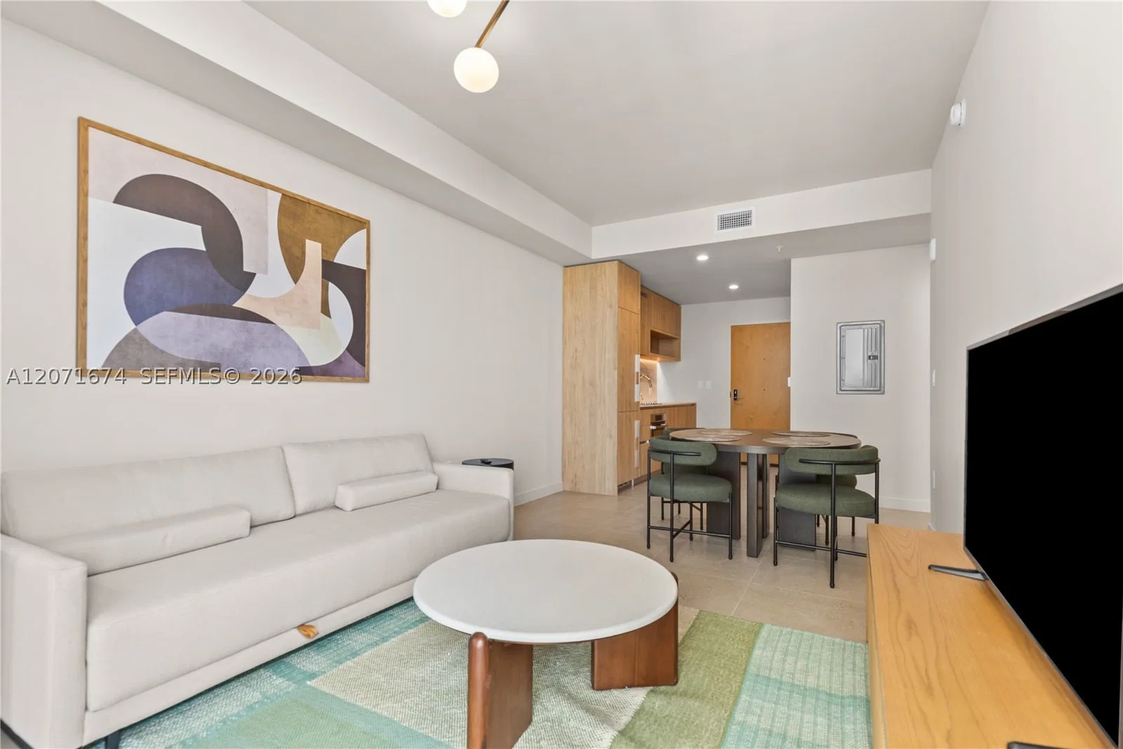 1-bedroom Condo — 11 NE 6 ST #3213, Miami, FL 33132