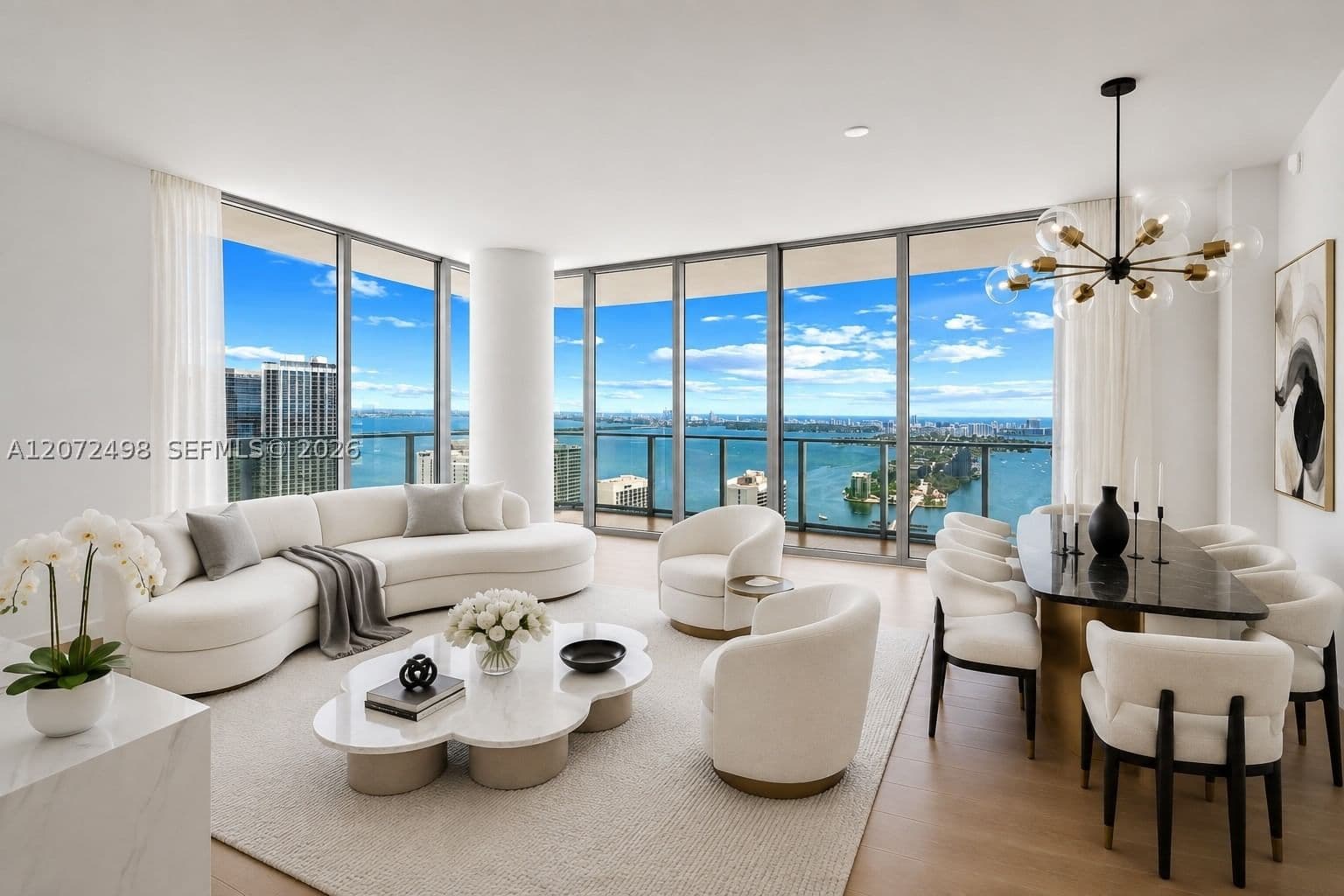 4+1 Condo — 1400 Biscayne Blvd #4206, Miami, FL 33132