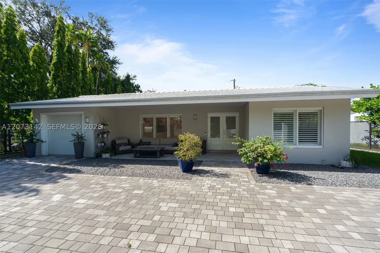 3+1 Müstakil ev — 932 Bird Rd, Coral Gables, FL 33146