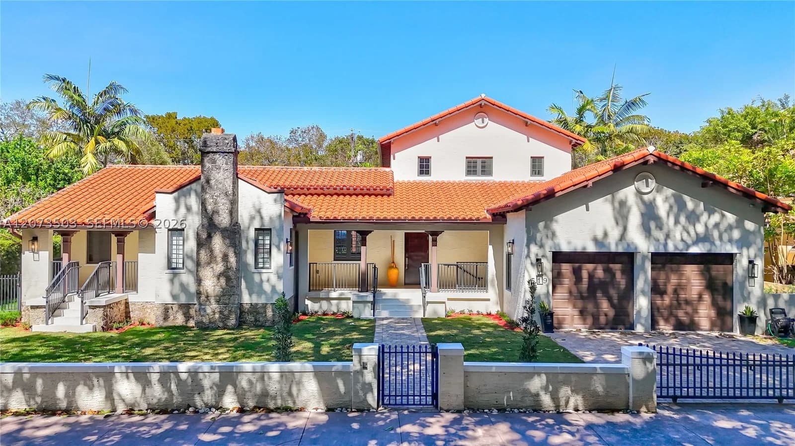 4-bedroom Single-Family Home — 519 Alhambra Cir, Coral Gables, FL 33134