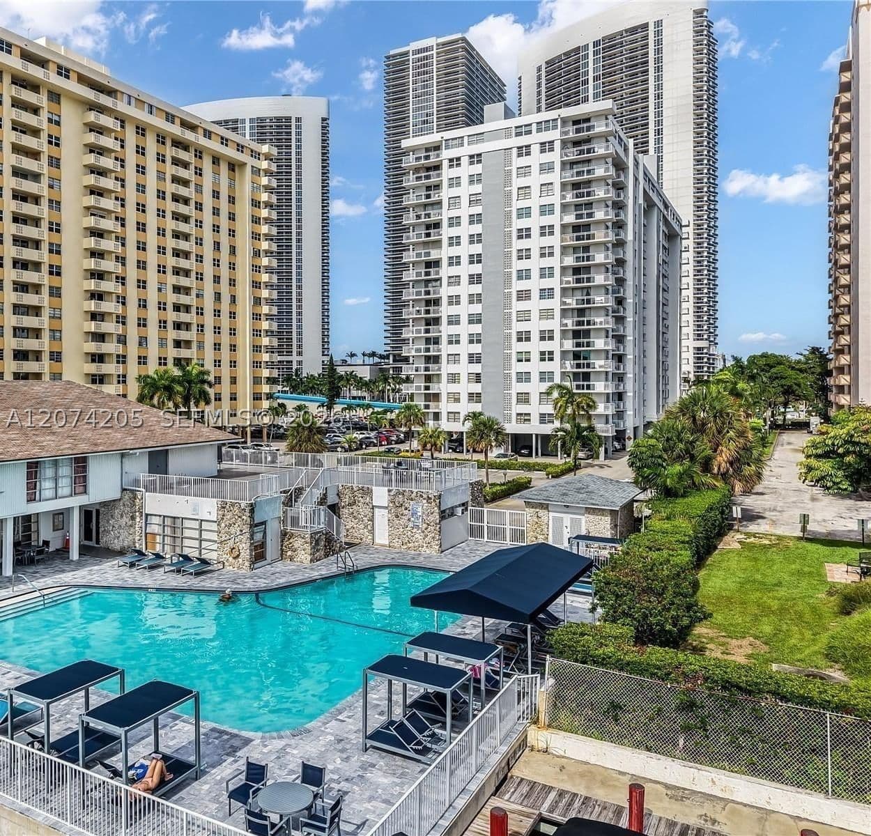 2+1 Condo — 1849 Ocean Dr #202, Hallandale Beach, FL 33009