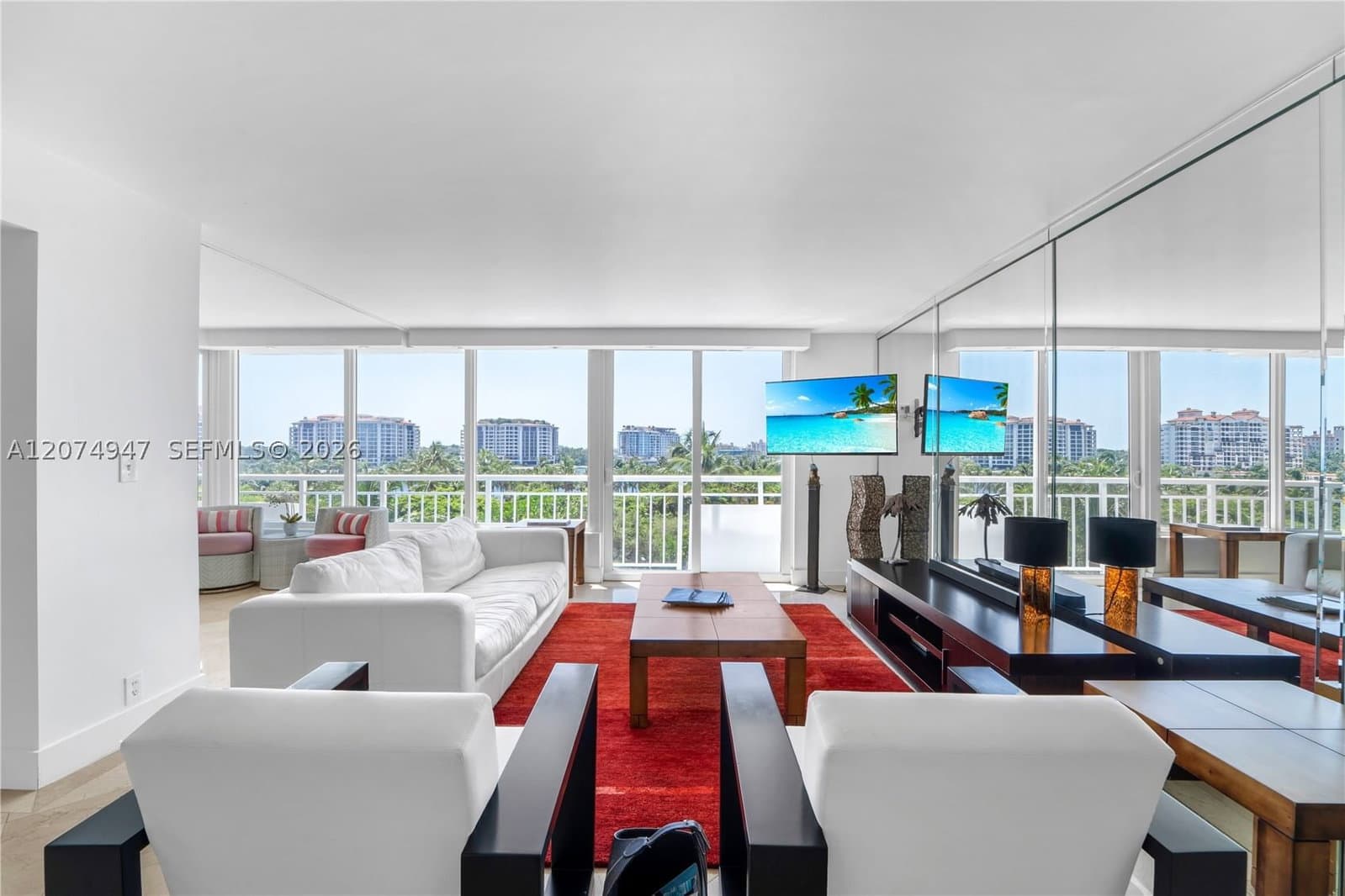 2+1 Condo — 400 Pointe Dr #505, Miami Beach, FL 33139