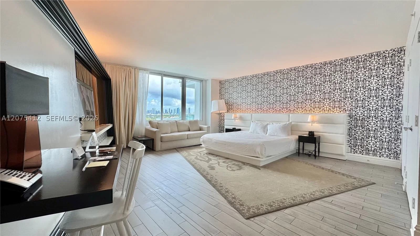 Condo — 1100 West Ave #1108, Miami Beach, FL 33139
