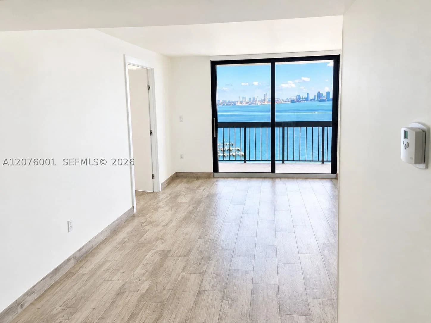 1-bedroom Condo — 2333 Brickell Ave. #2309, Miami, FL 33129
