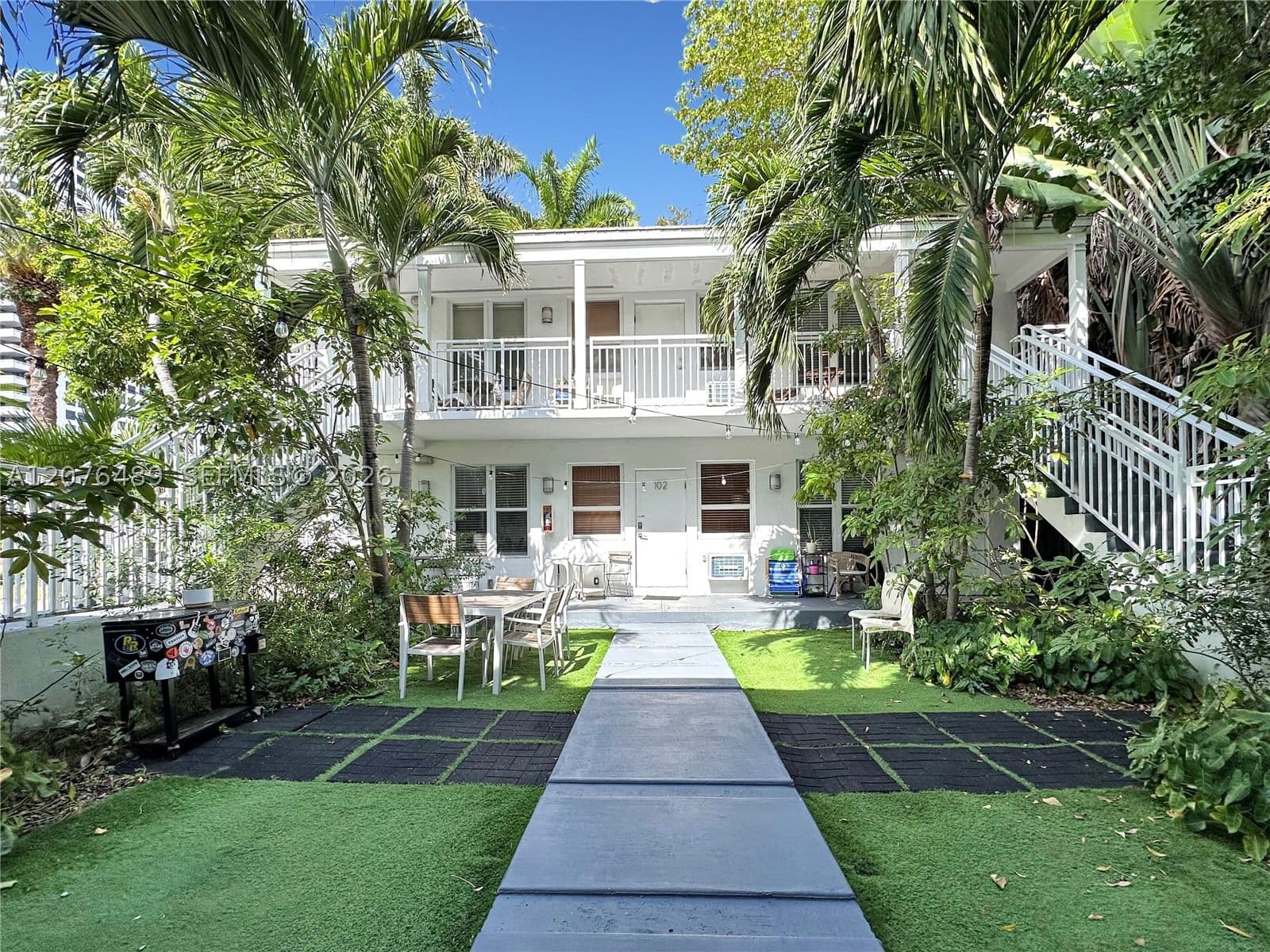 1+1 Condo — 1419 West Ave #103, Miami Beach, FL 33139