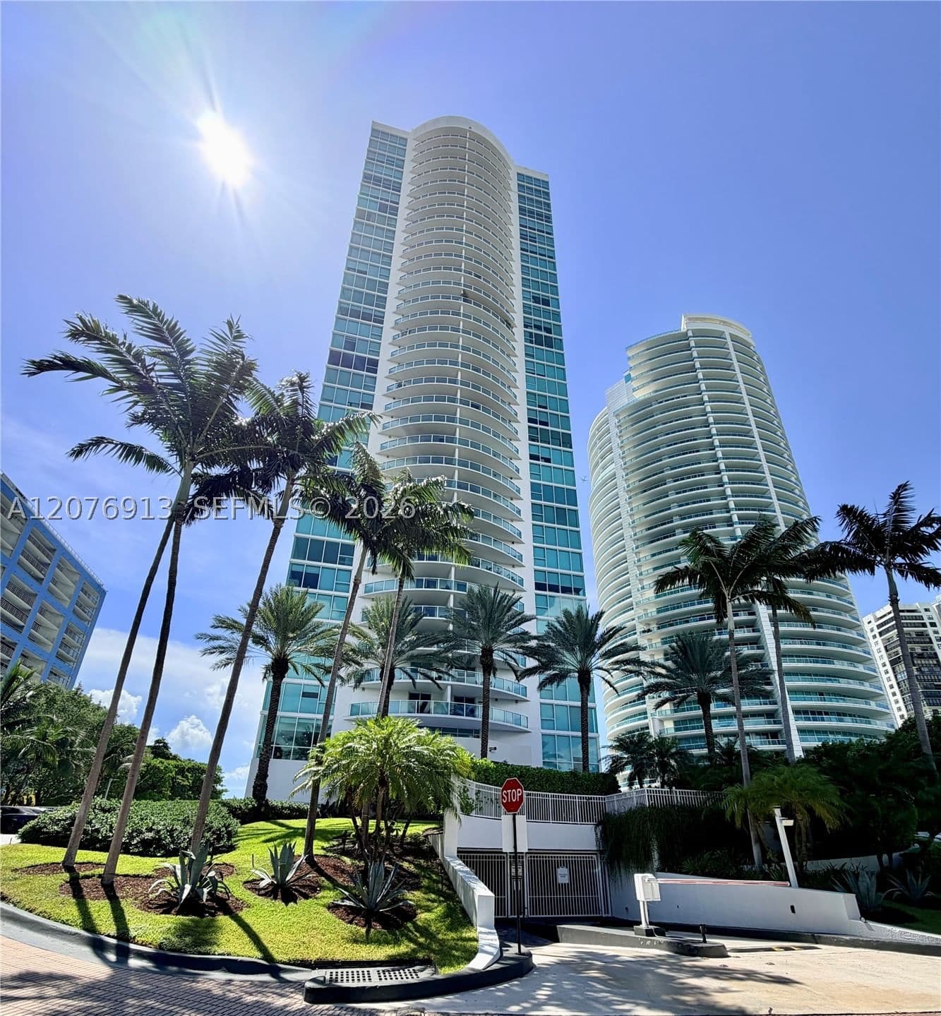 1+1 Condo — 2101 Brickell Ave #1805, Miami, FL 33129