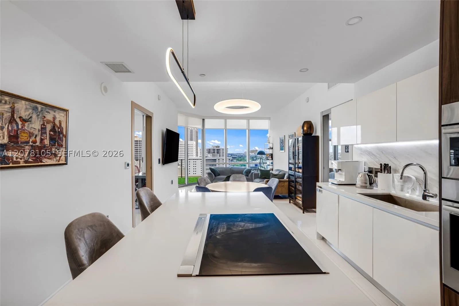2+1 Condo — 851 1st Ave #1408, Miami, FL 33132