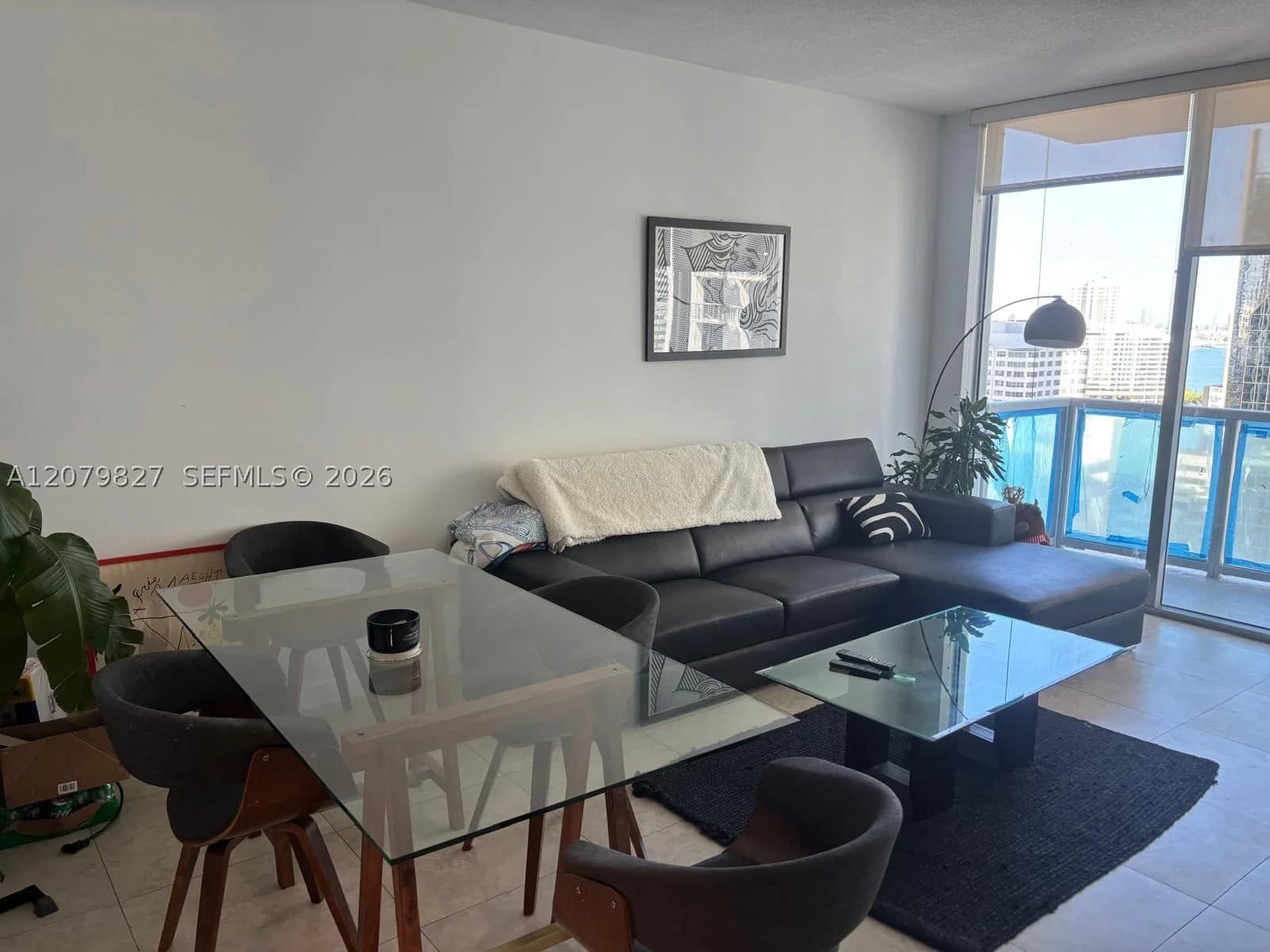1-bedroom Condo — 1050 Brickell Ave #2008, Miami, FL 33131
