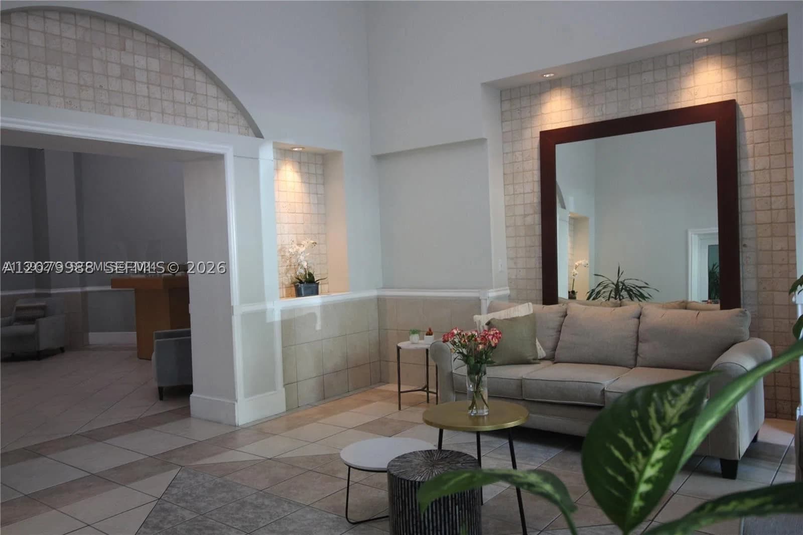 Douglas Grand Condo, Coral Gables