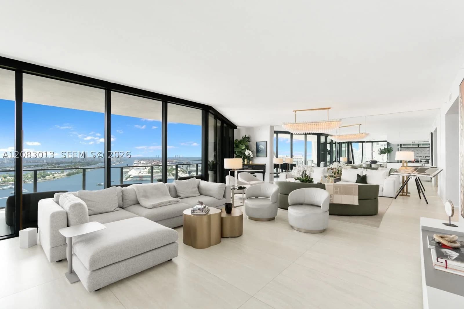 4+1 Condo — 1000 Biscayne Blvd #3402, Miami, FL 33132