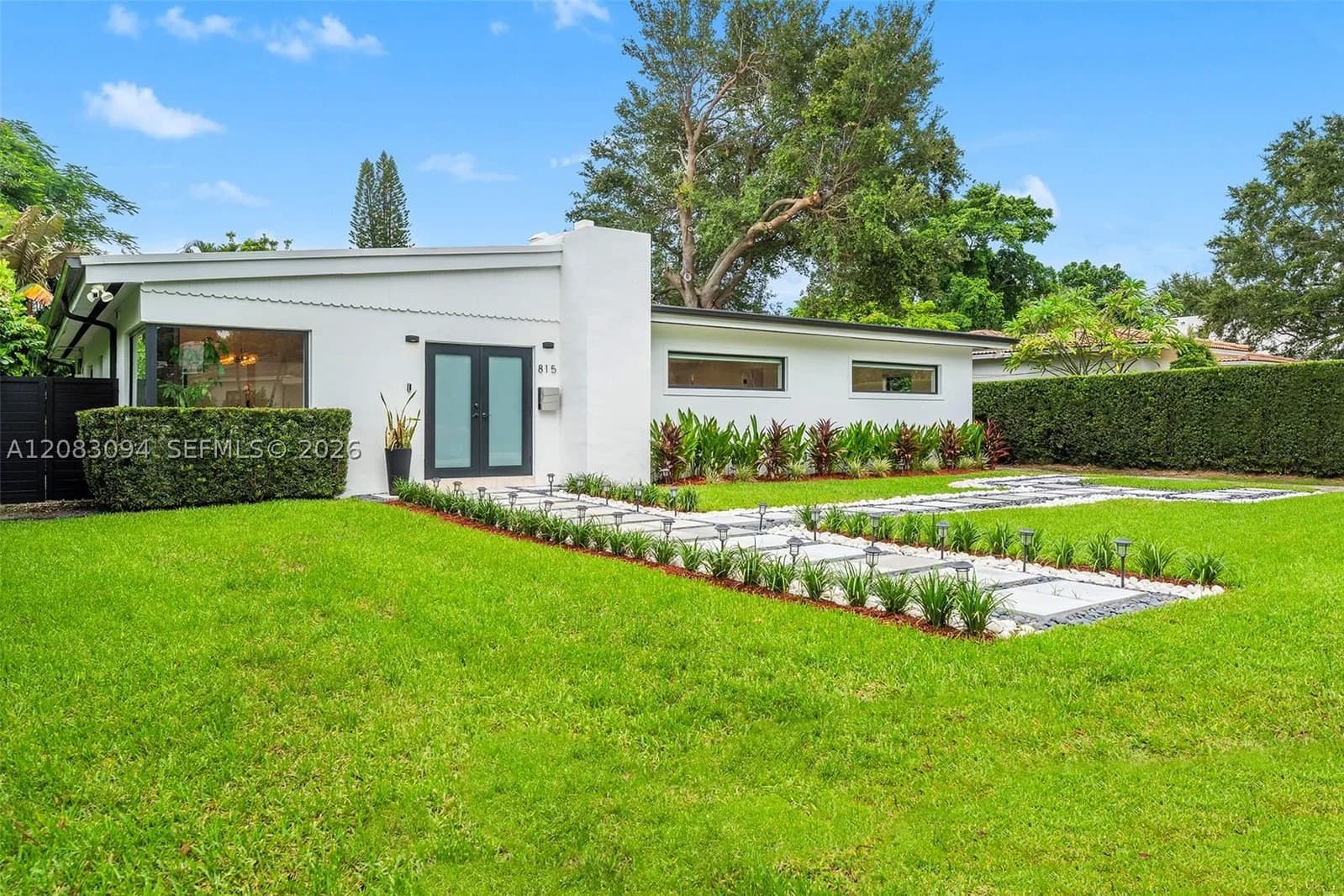 3+1 Müstakil ev — 815 91st Ter, Miami Shores, FL 33138