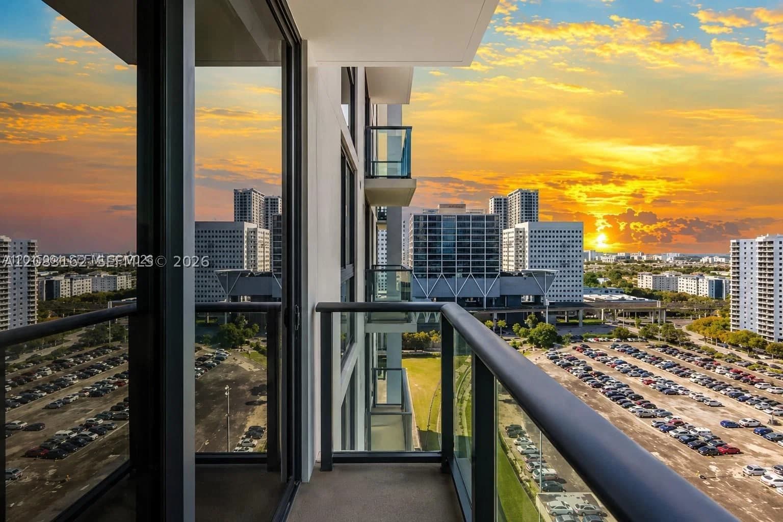 1-bedroom Condo — 11 6th St #1712, Miami, FL 33132