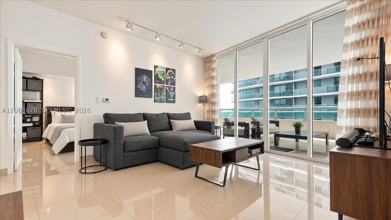 1800 CLUB CONDO — ilan fotoğrafı