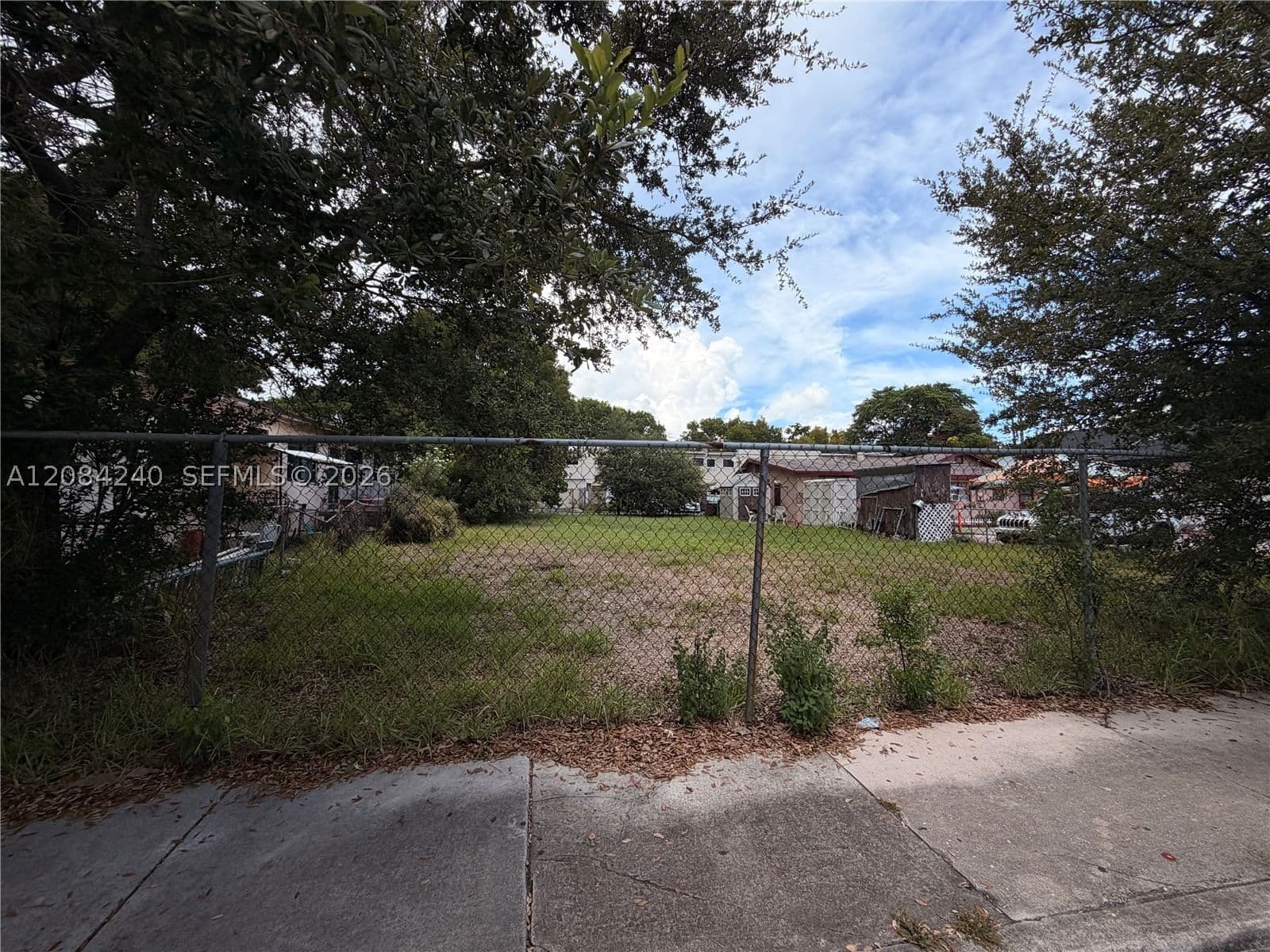 Mülk — 89 34th Ter, Miami, FL 33127