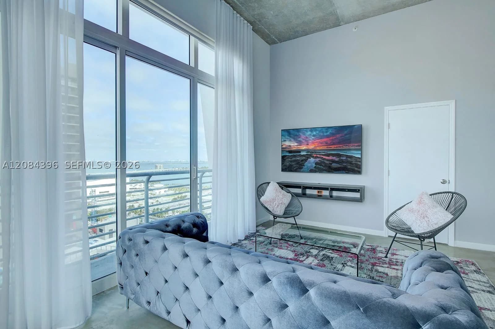 2+1 Condo — 234 3rd St #UPH01, Miami, FL 33132