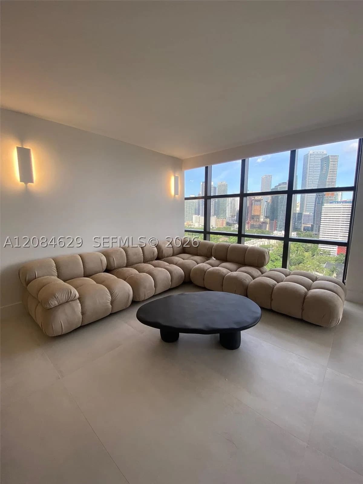 2+1 Daire — 1901 Brickell Ave #B2411, Miami, FL 33129