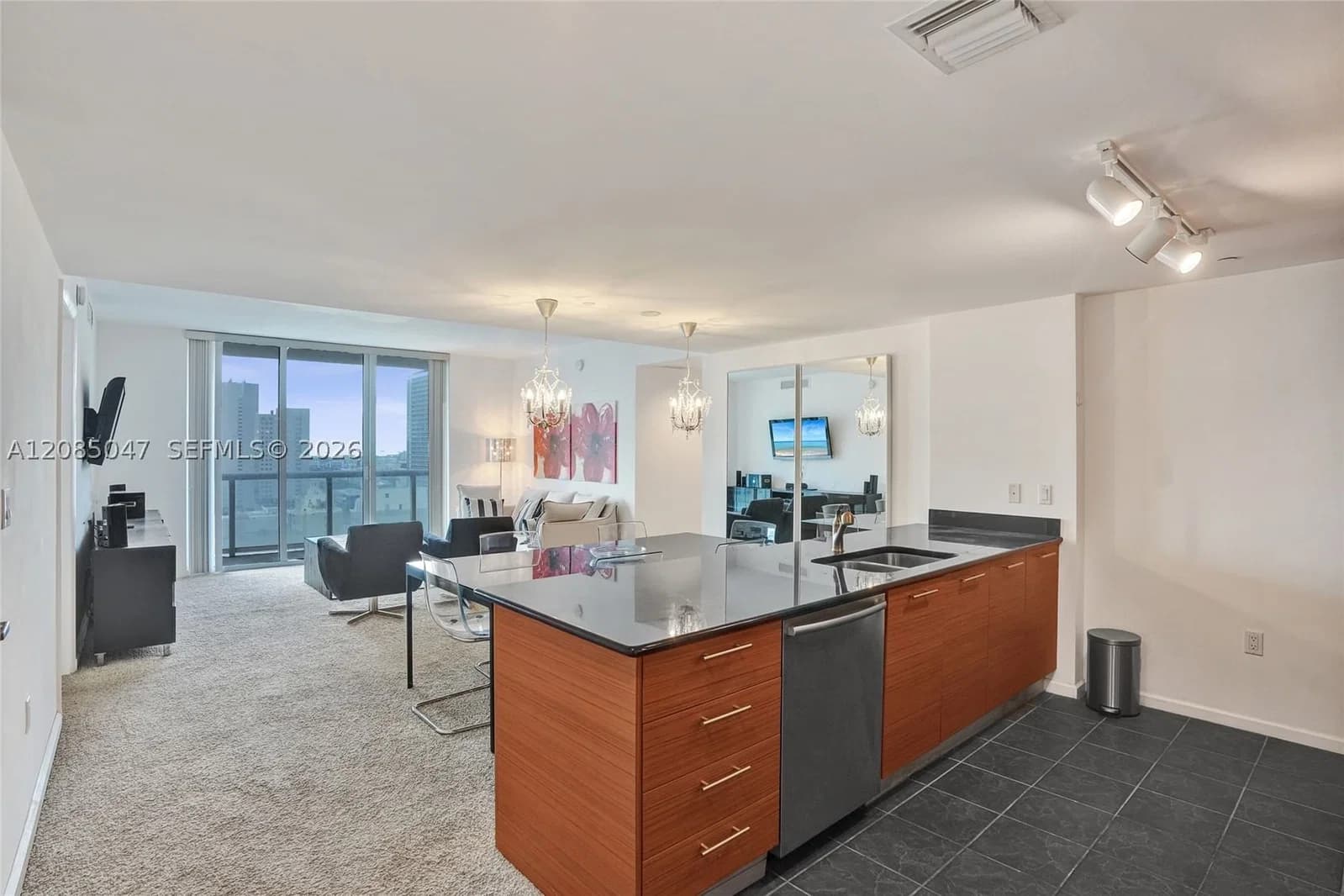 2+1 Condo — 50 Biscayne Blvd #2801, Miami, FL 33132