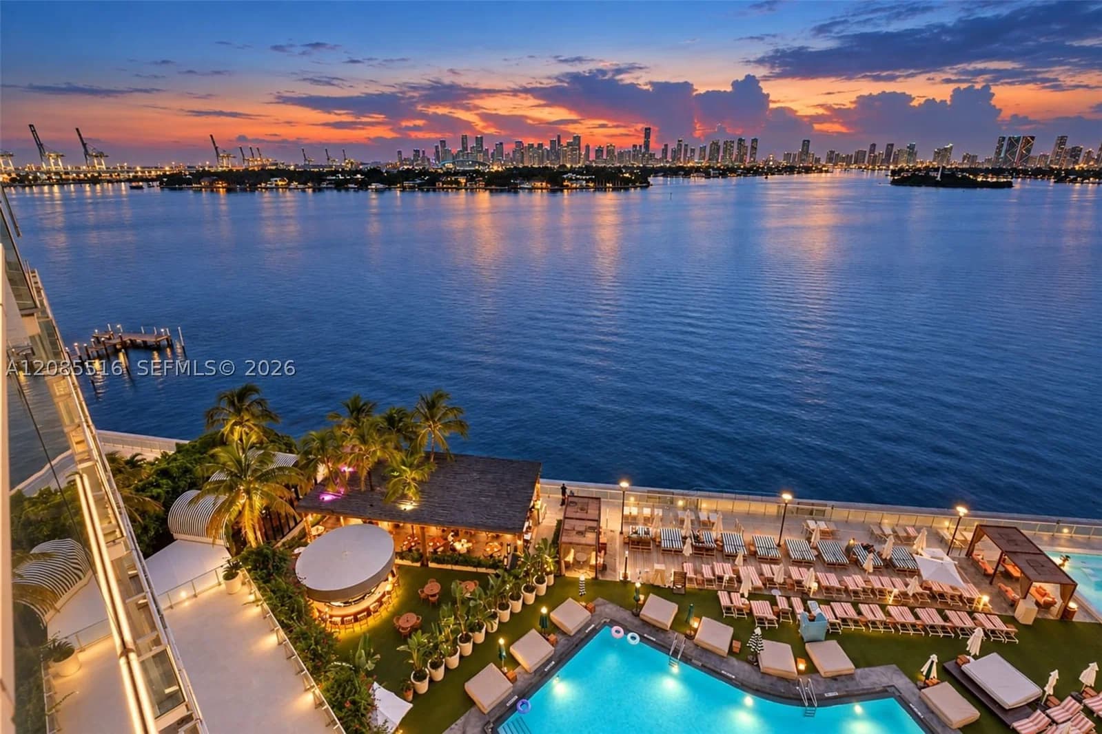 1+1 Condo — 1100 West Ave #1020, Miami Beach, FL 33139
