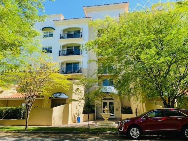 2+1 Condo — 118 Zamora Ave #409, Coral Gables, FL 33134