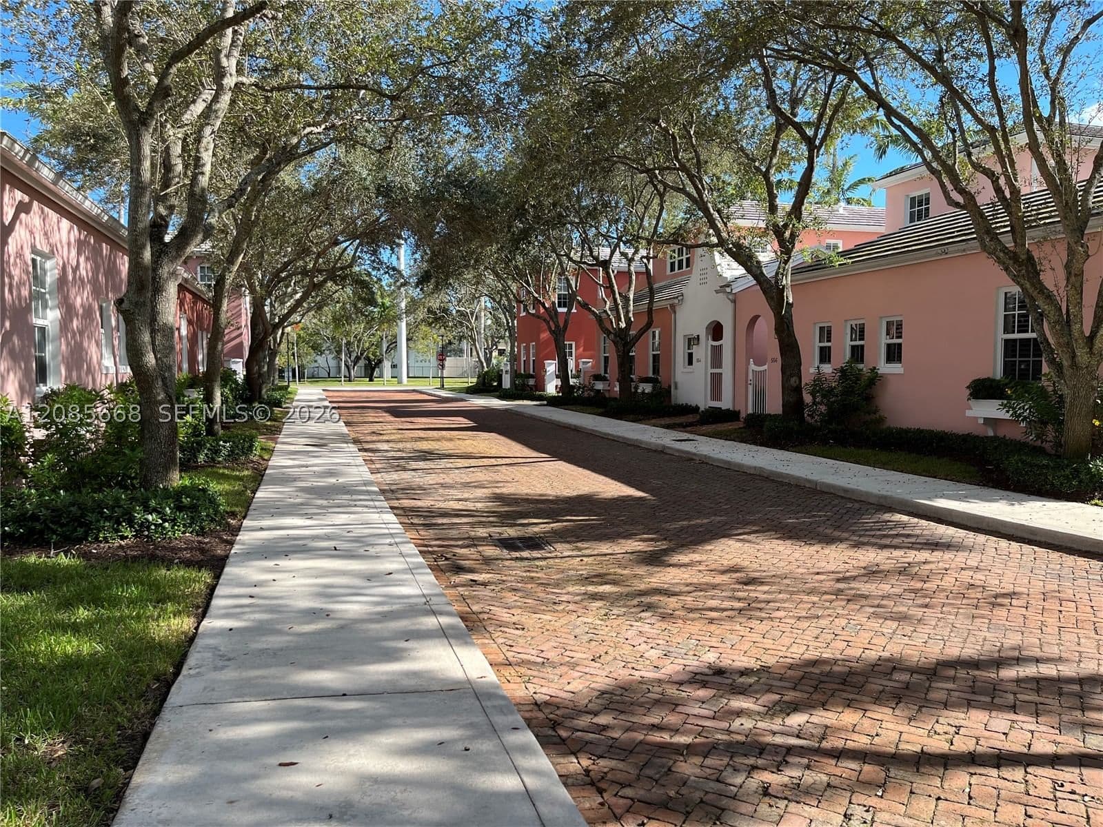 3+1 Townhouse — 570 Loretto Ave #10, Coral Gables, FL 33146