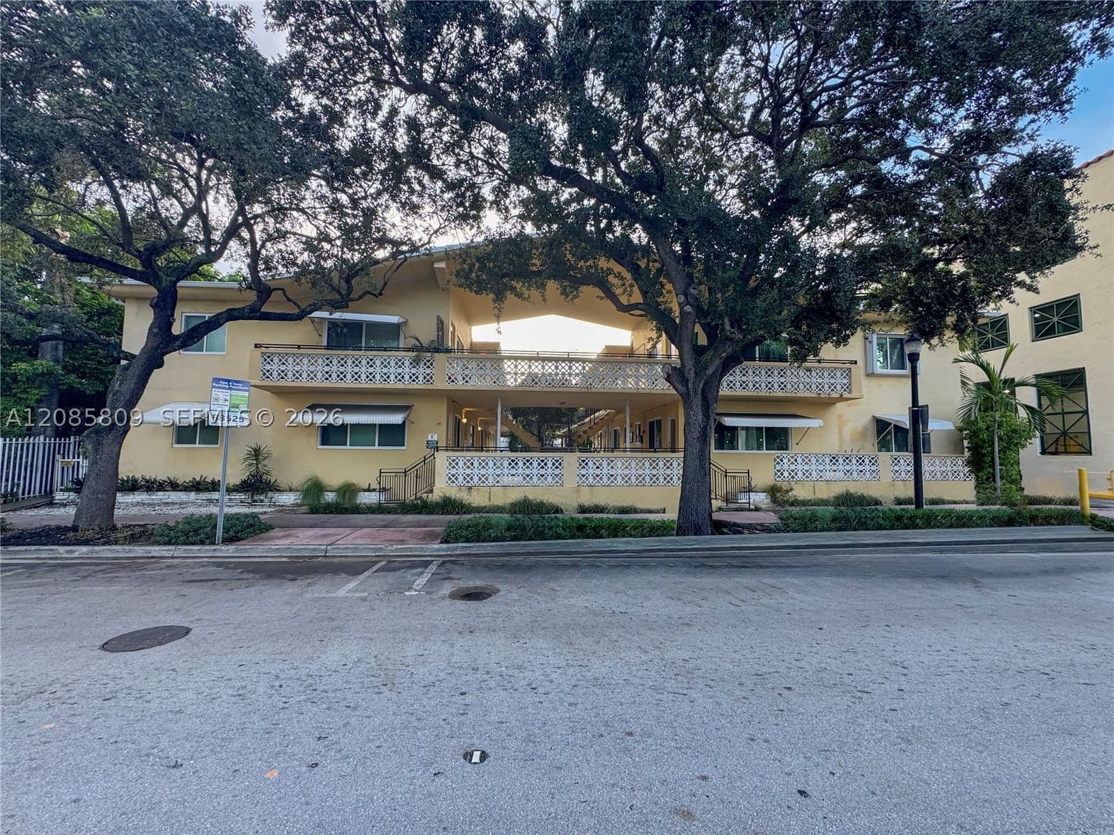 1+1 Condo — 75 Washington Ave #20, Miami Beach, FL 33139