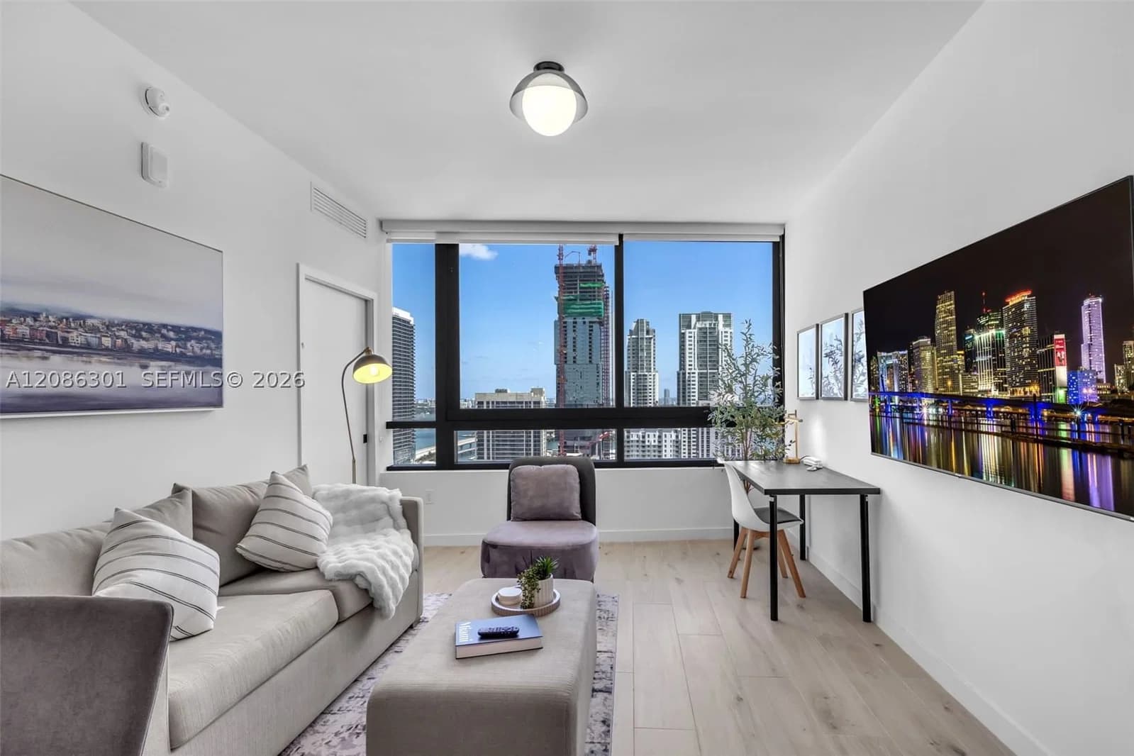 2+1 Condo — 225 Miami Ave #3501, Miami, FL 33128