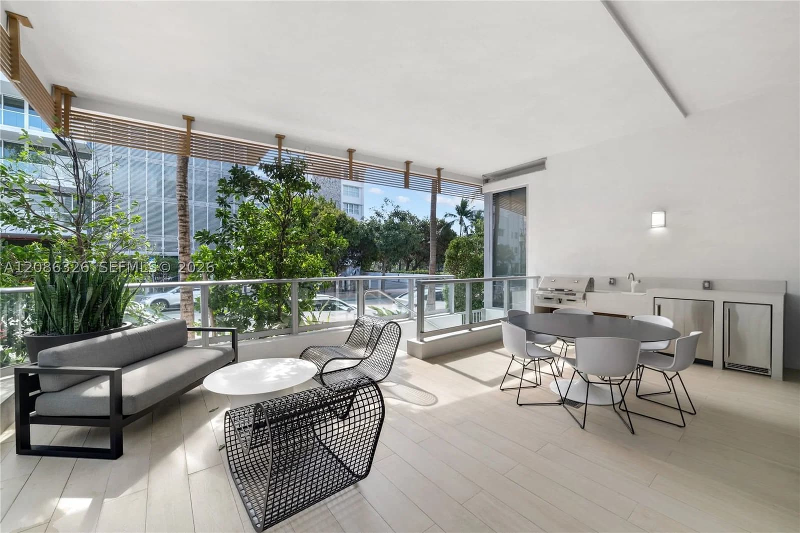2+1 Condo — 304 Ocean Dr #102, Miami Beach, FL 33139