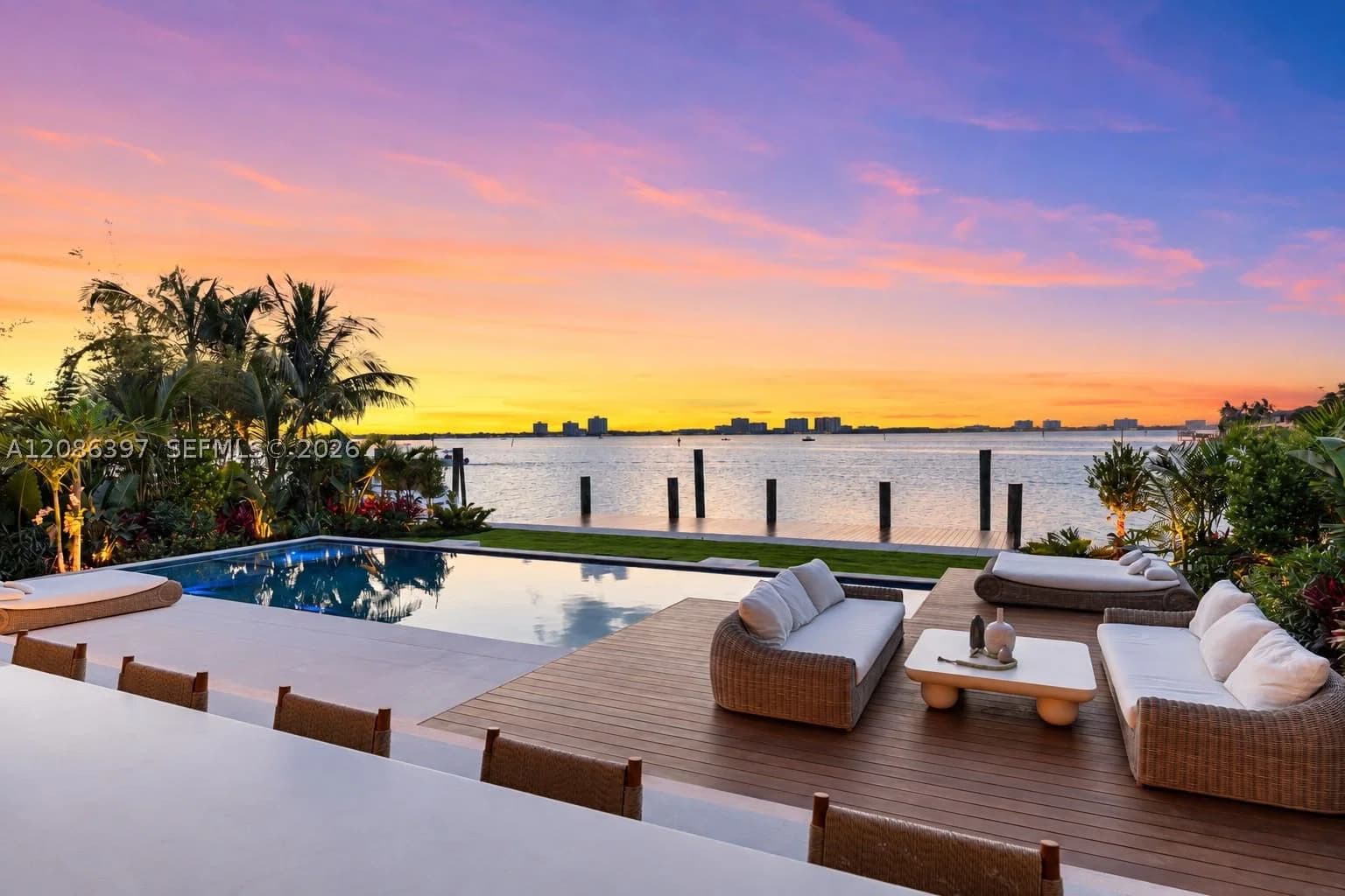 6-bedroom Single-Family Home — 857 Shore Dr, Miami Beach, FL 33141